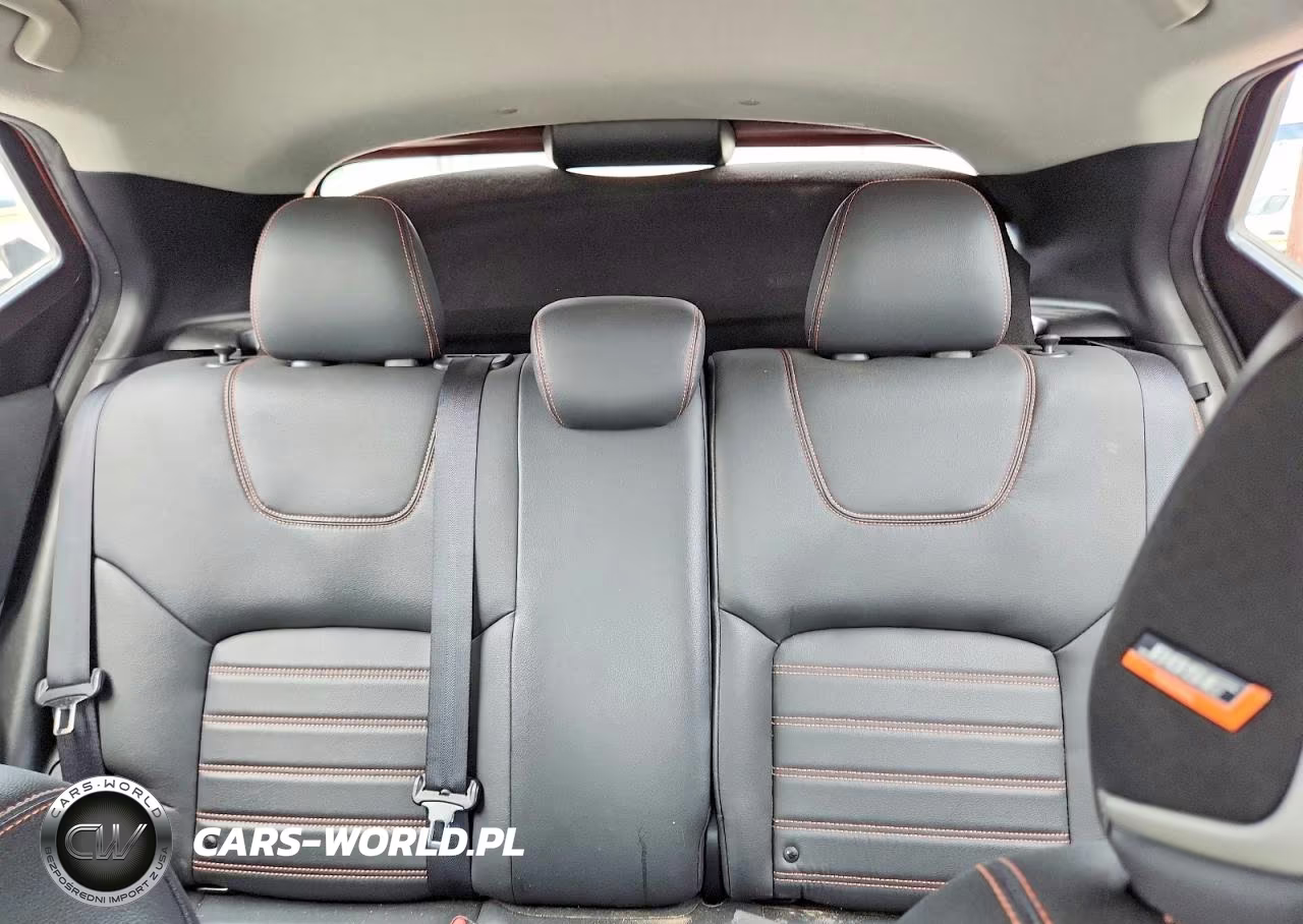 2019 Nissan Kicks Sr VIN:3N1CP5CU1KL568707 - 10