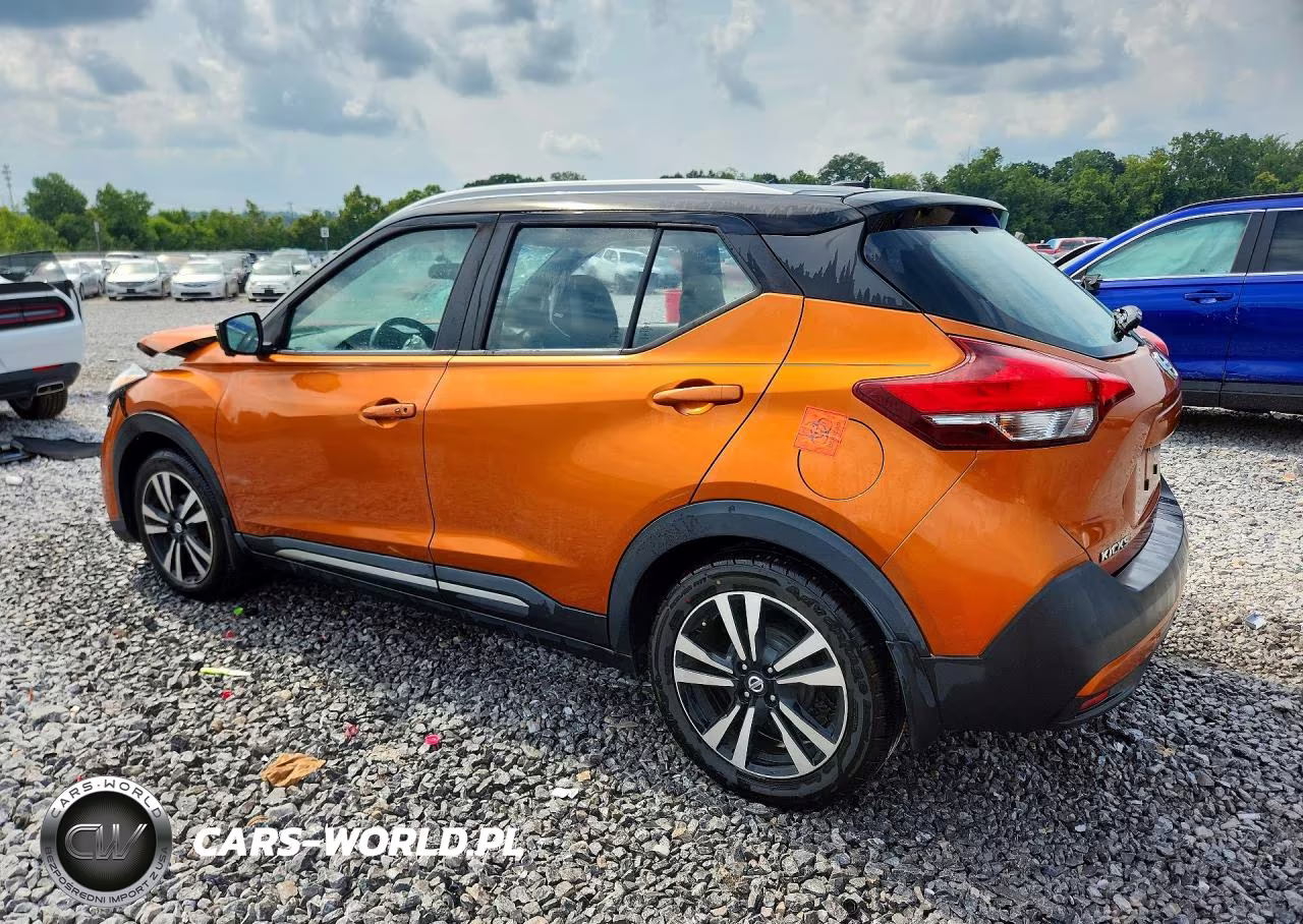 2019 Nissan Kicks Sr VIN:3N1CP5CU1KL568707 - 2