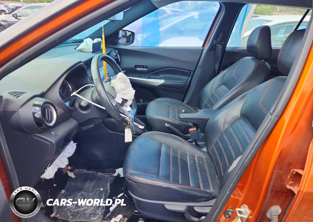 2019 Nissan Kicks Sr VIN:3N1CP5CU1KL568707 - 7