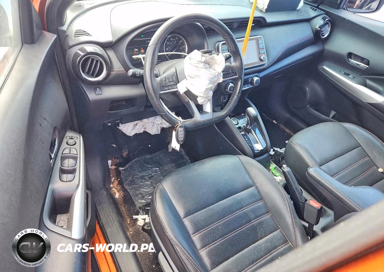 2019 Nissan Kicks Sr VIN:3N1CP5CU1KL568707 - 8