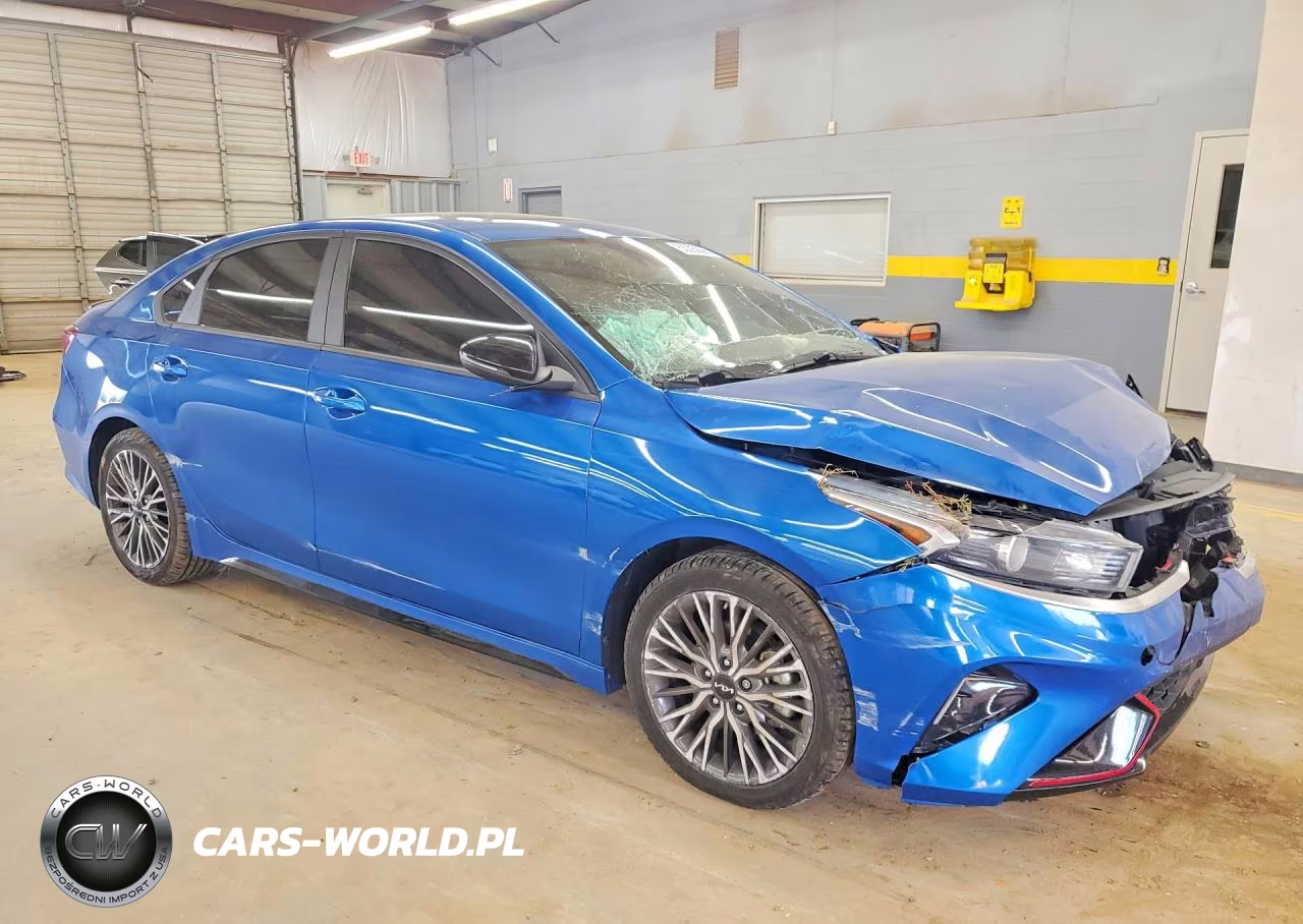 2023 Kia Forte Gt Line VIN:3KPF54AD7PE518578 - 4