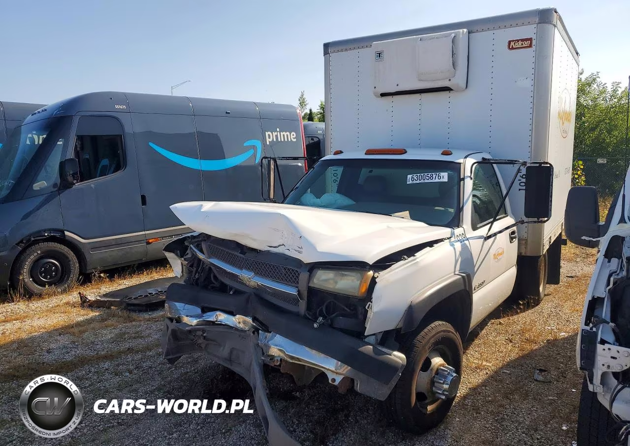 2003 Chevrolet Silverado C3500 Refrigerated Box Truck