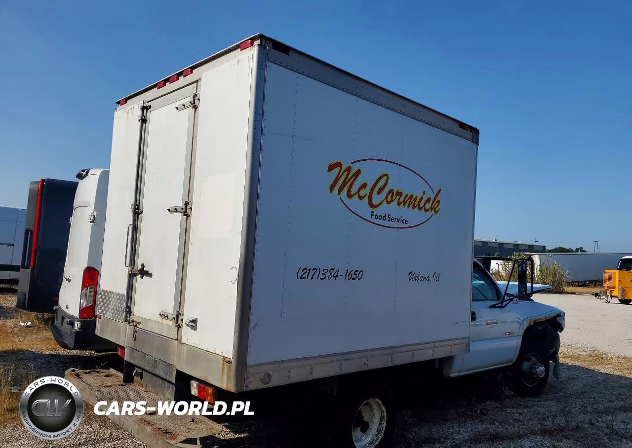 2003 Chevrolet Silverado C3500 Refrigerated Box Truck VIN:1GBJC34U43E189161 - 3