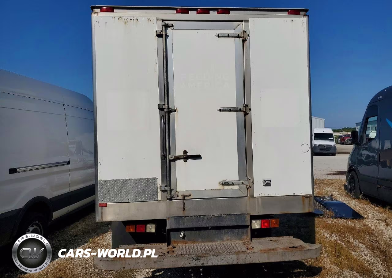 2003 Chevrolet Silverado C3500 Refrigerated Box Truck VIN:1GBJC34U43E189161 - 6