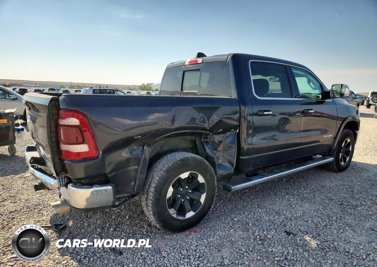 2019 Ram 1500 Laramie VIN:1C6SRFJTXKN521511 - 3