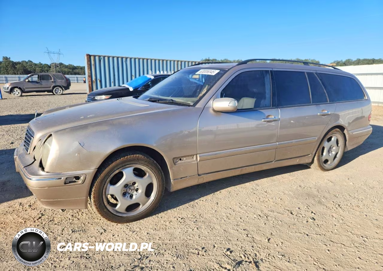 2001 Mercedes-Benz E 320 4Matic
