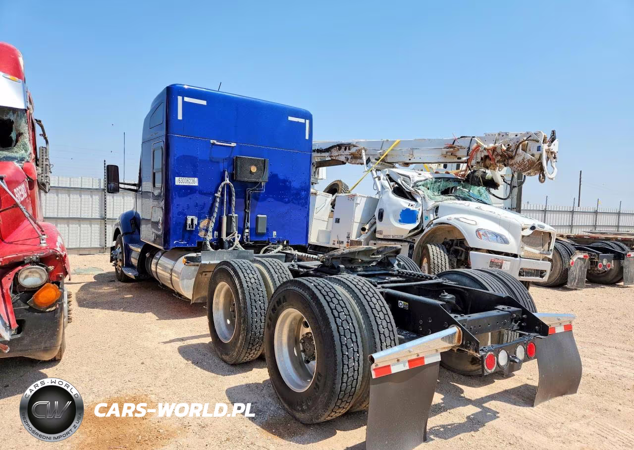 2018 Kenworth T680 Semi Truck VIN:1XKYD49X1JJ189823 - 2