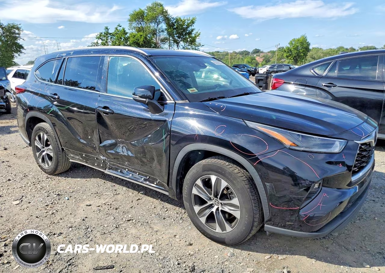 2021 Toyota Highlander Xle VIN:5TDGZRAH1MS515640 - 4