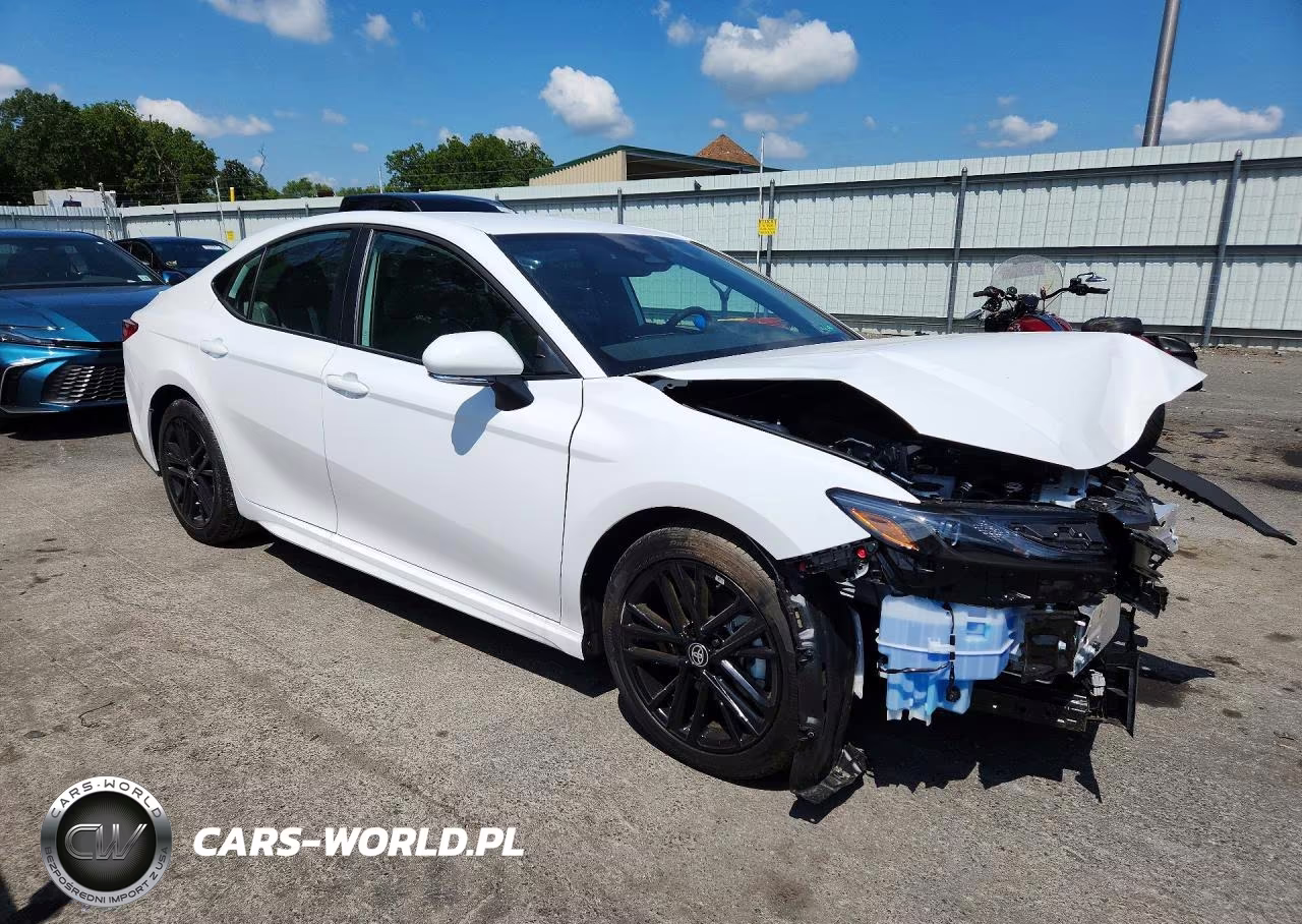2026 Toyota Camry Se VIN:4T1DAACK9TU760924 - 4