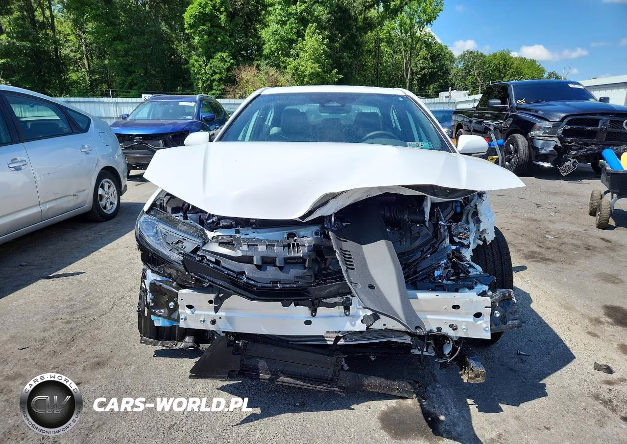 2026 Toyota Camry Se VIN:4T1DAACK9TU760924 - 5