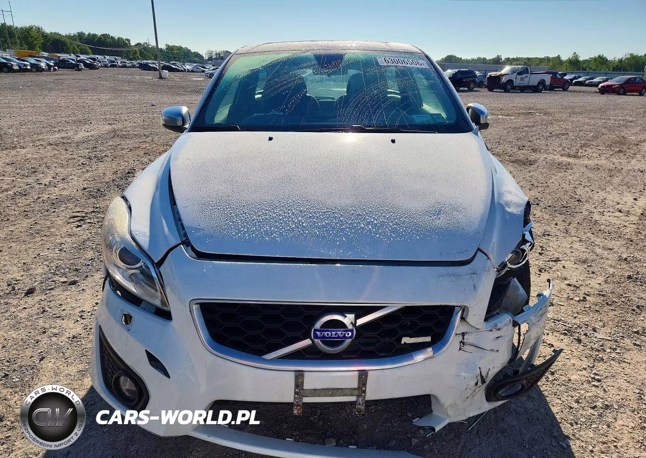 2011 Volvo C30 T5 VIN:YV1672MK4B2233801 - 5