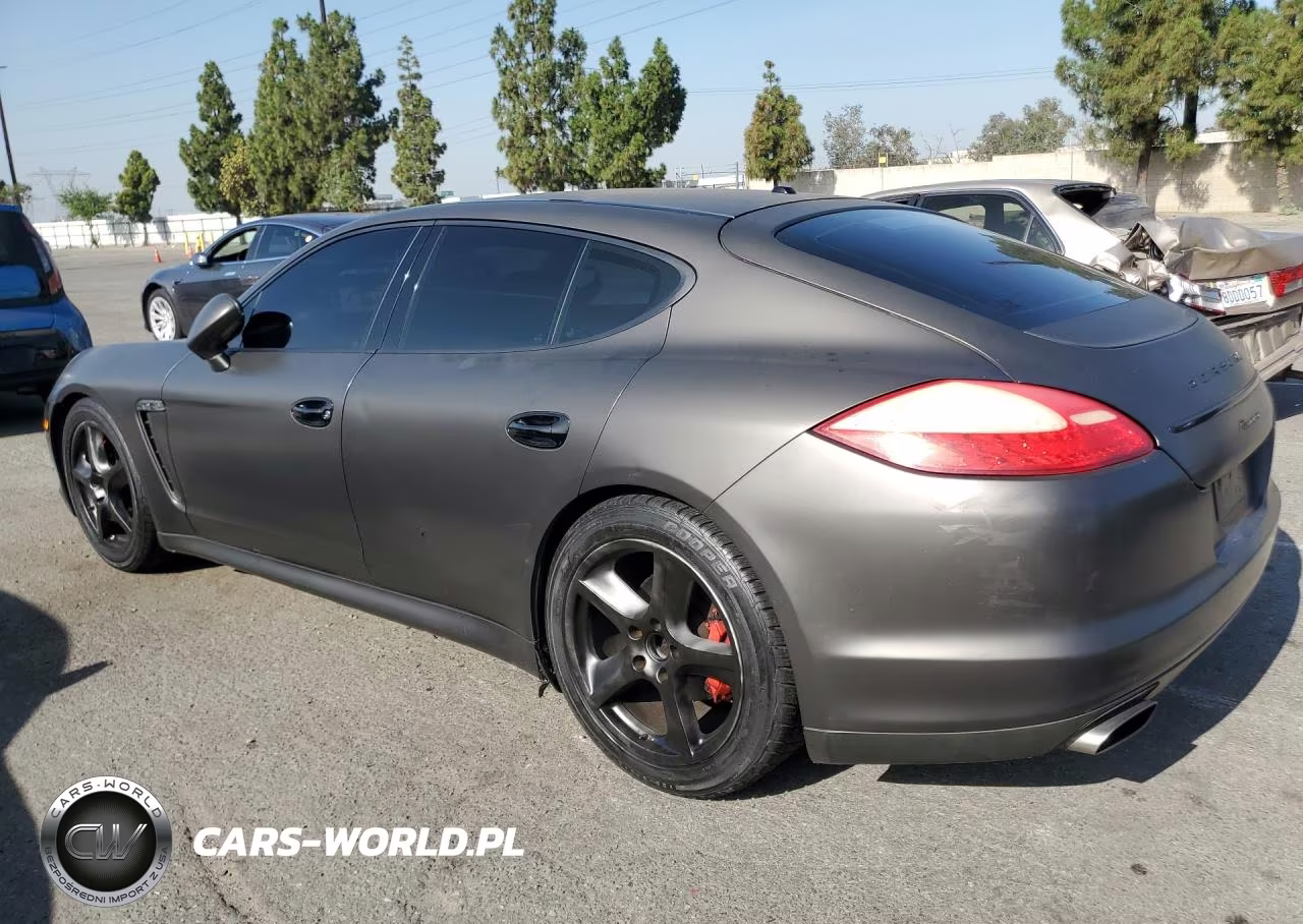 2011 Porsche Panamera 2 VIN:WP0AA2A79BL011833 - 2