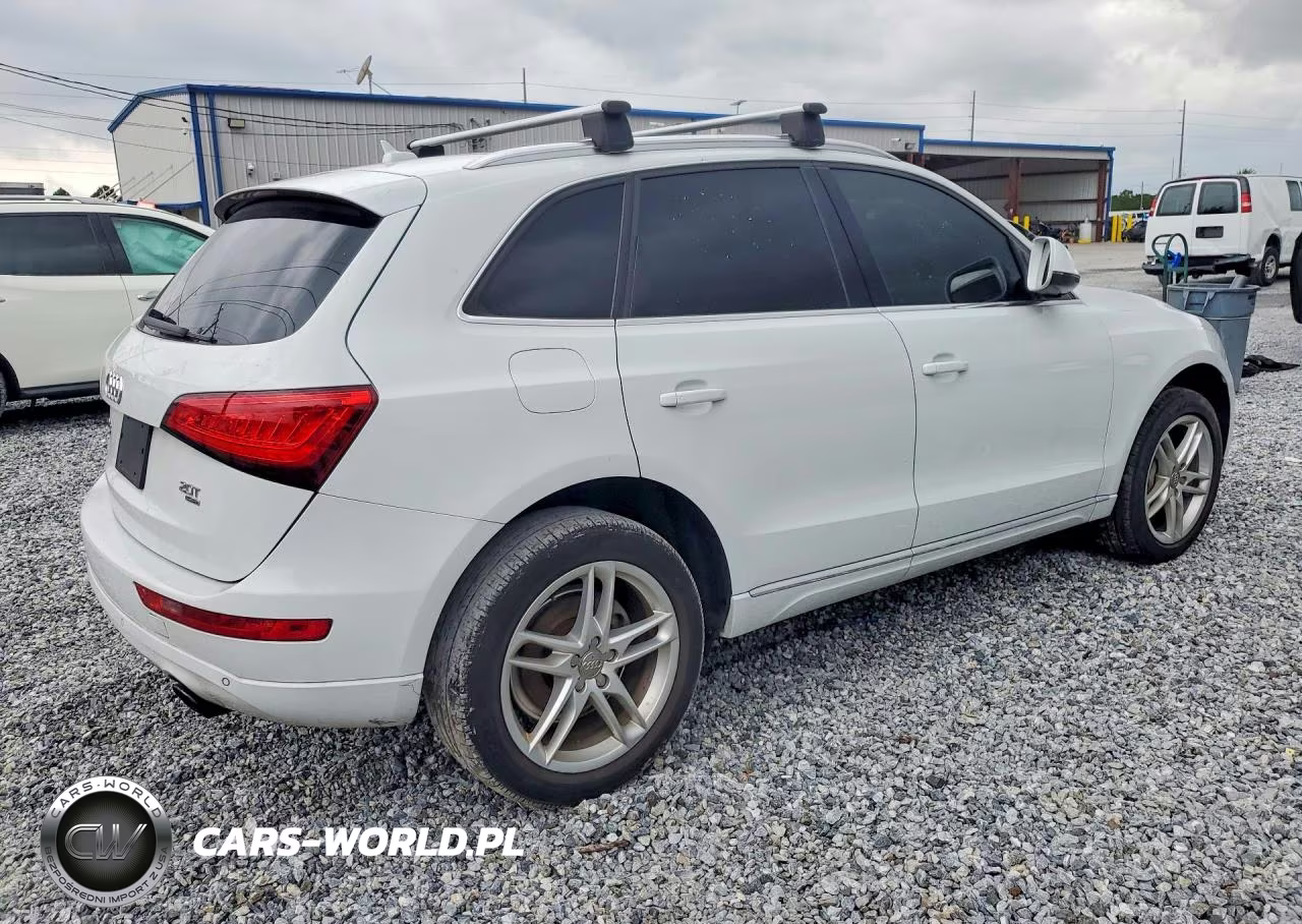 2014 Audi Q5 Premium Plus VIN:WA1LFAFP4EA131031 - 3
