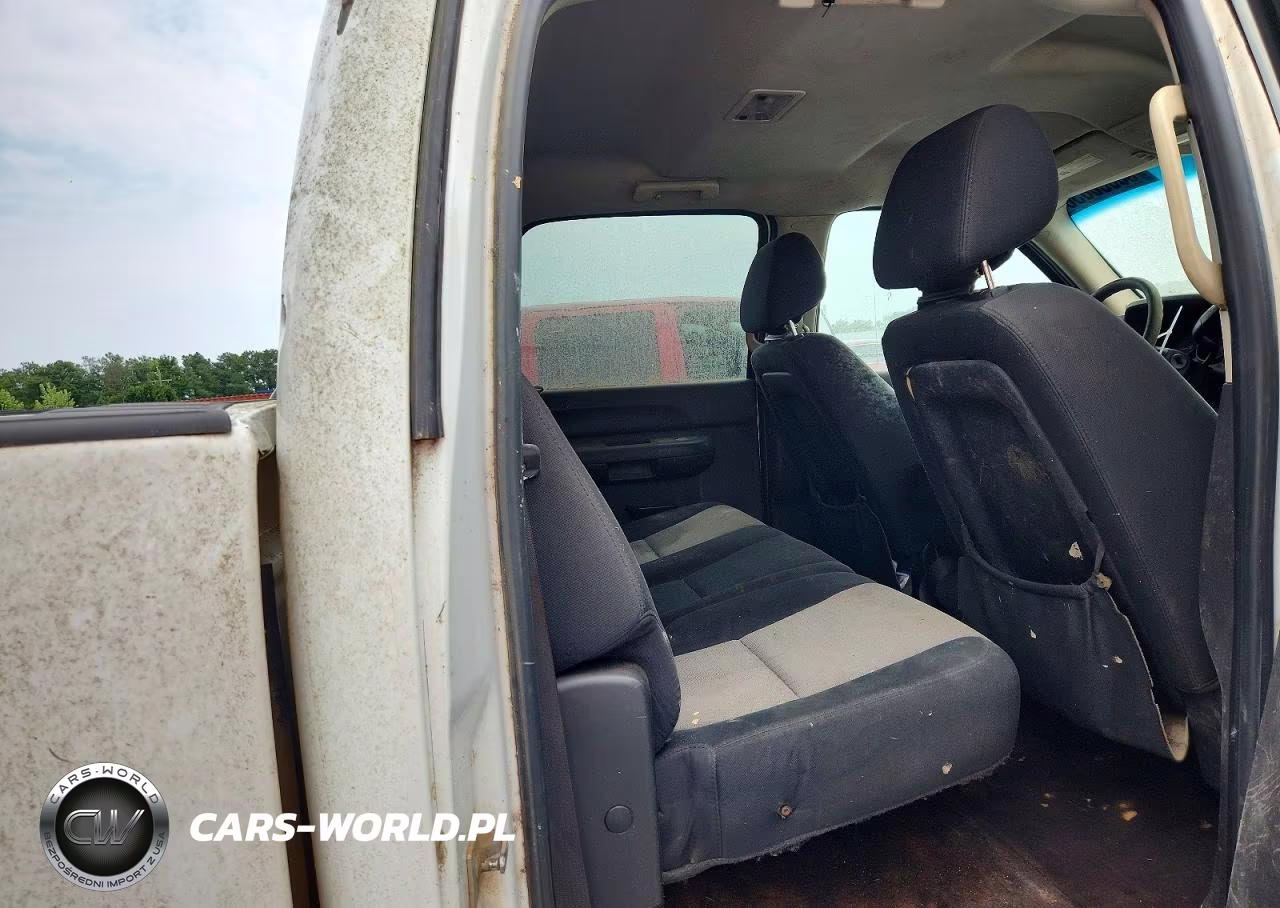 2008 GMC Sierra C1500 VIN:3GTEC13C18G100284 - 10