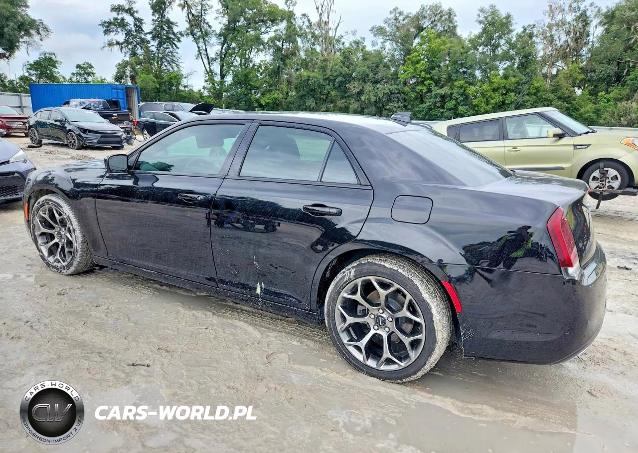 2016 Chrysler 300 S VIN:2C3CCABG0GH199422 - 2