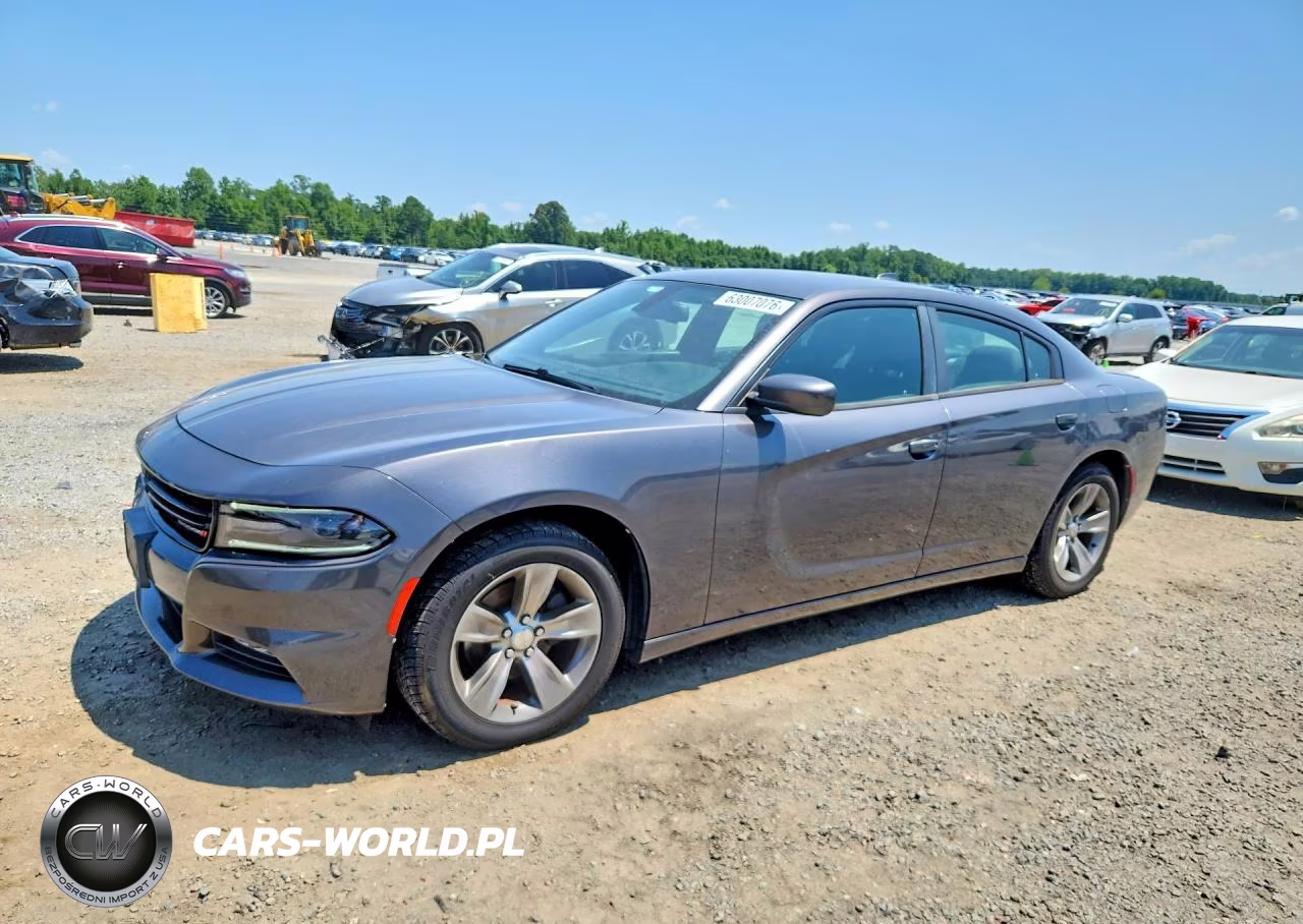 2016 Dodge Charger Sxt – zdjęcie 1 z 12