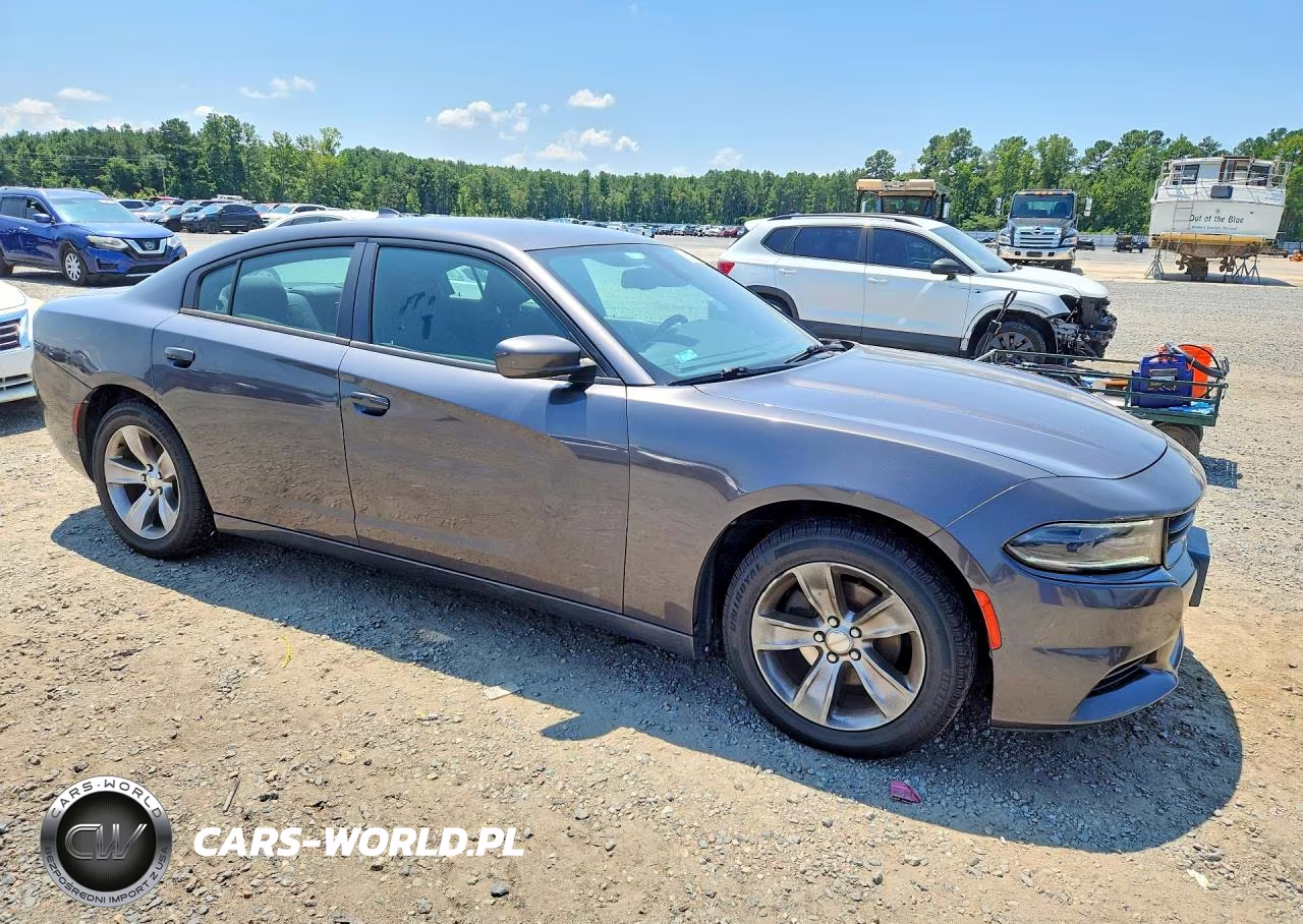 2016 Dodge Charger Sxt VIN:2C3CDXHG1GH285443 - 4