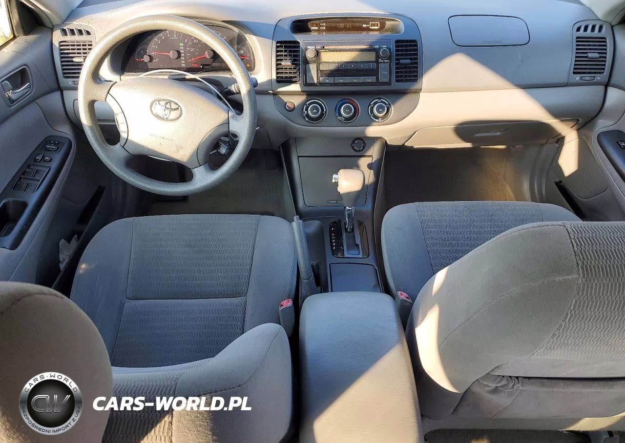2005 Toyota Camry Le VIN:4T1BE32K25U538754 - 8