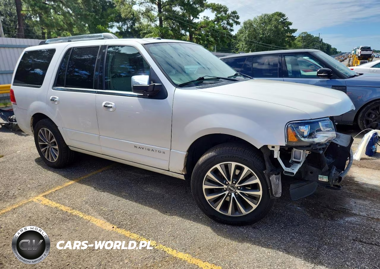 2017 Lincoln Navigator Select VIN:5LMJJ2HT1HEL01881 - 4