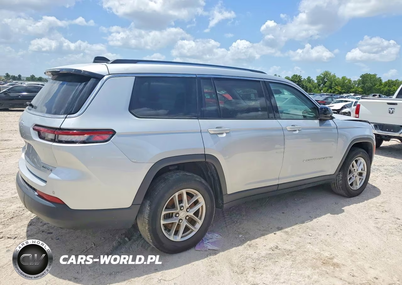 2023 Jeep Grand Cherokee VIN:1C4RJKAG1P8881248 - 3