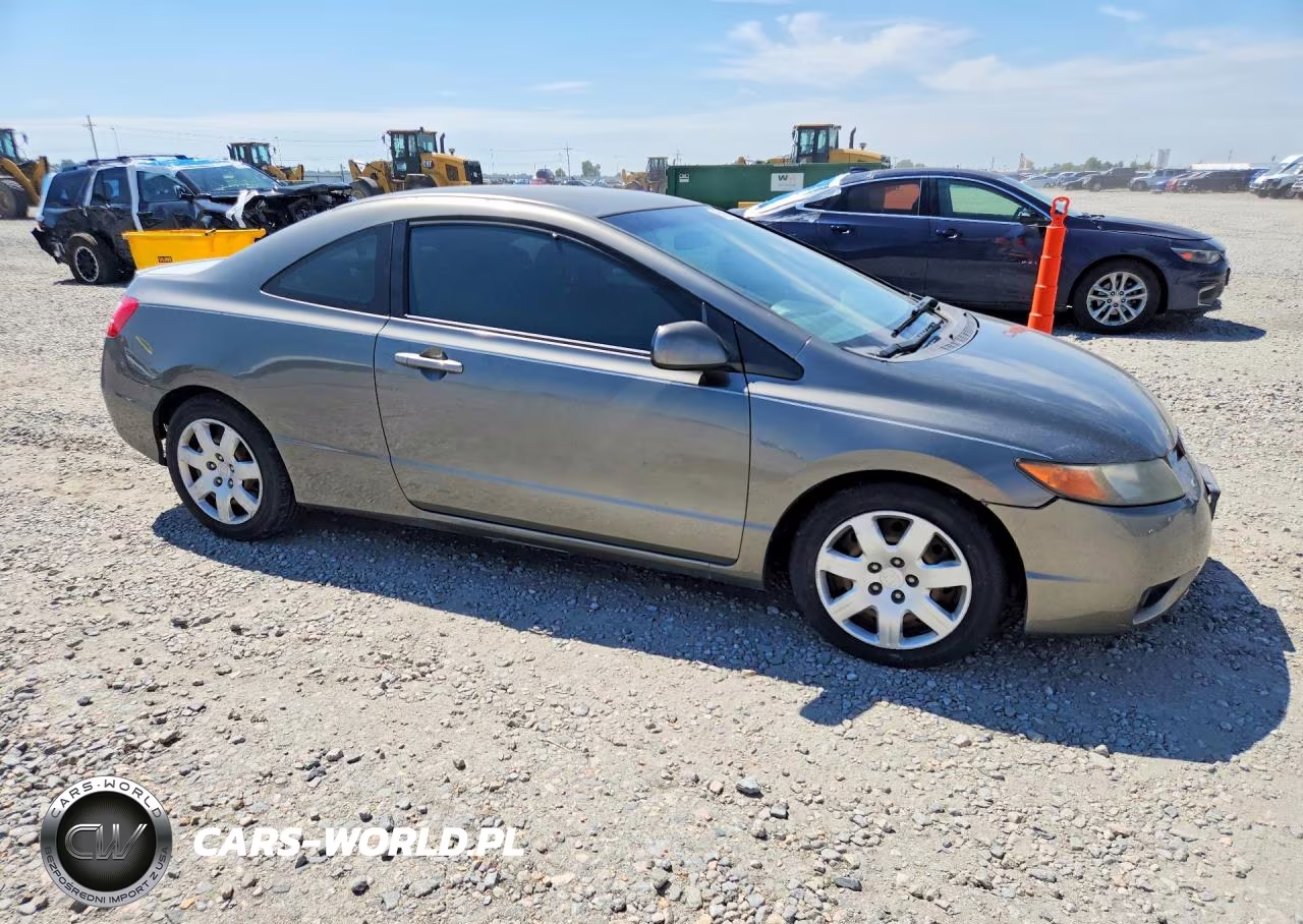 2007 Honda Civic Lx VIN:2HGFG12687H559011 - 4
