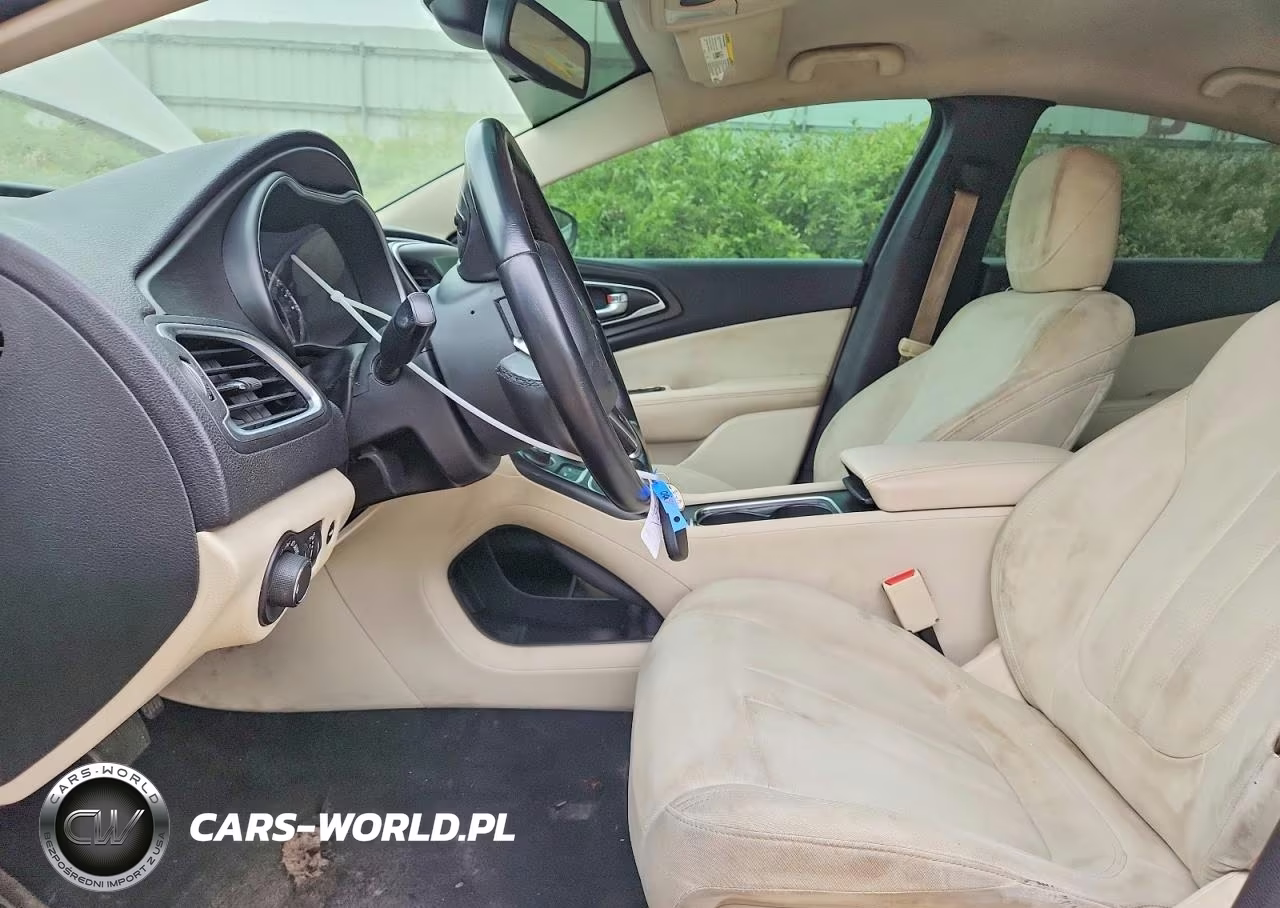 2015 Chrysler 200 Limited VIN:1C3CCCAB4FN666784 - 7