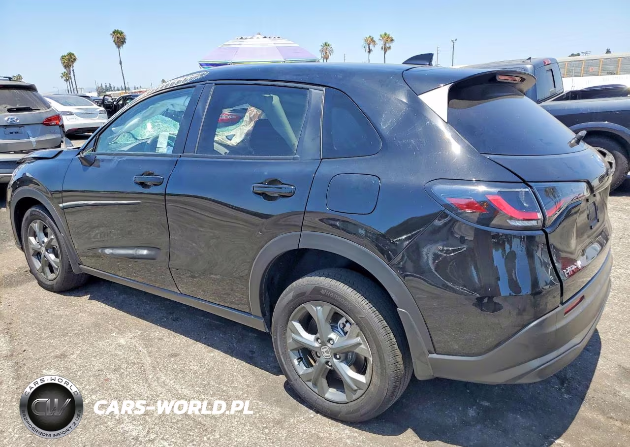 2026 Honda Hr-V Lx VIN:3CZRZ1H35TM739216 - 2
