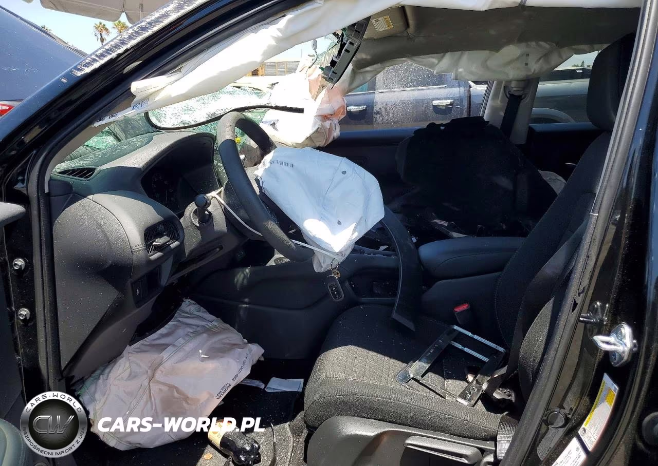 2026 Honda Hr-V Lx VIN:3CZRZ1H35TM739216 - 7