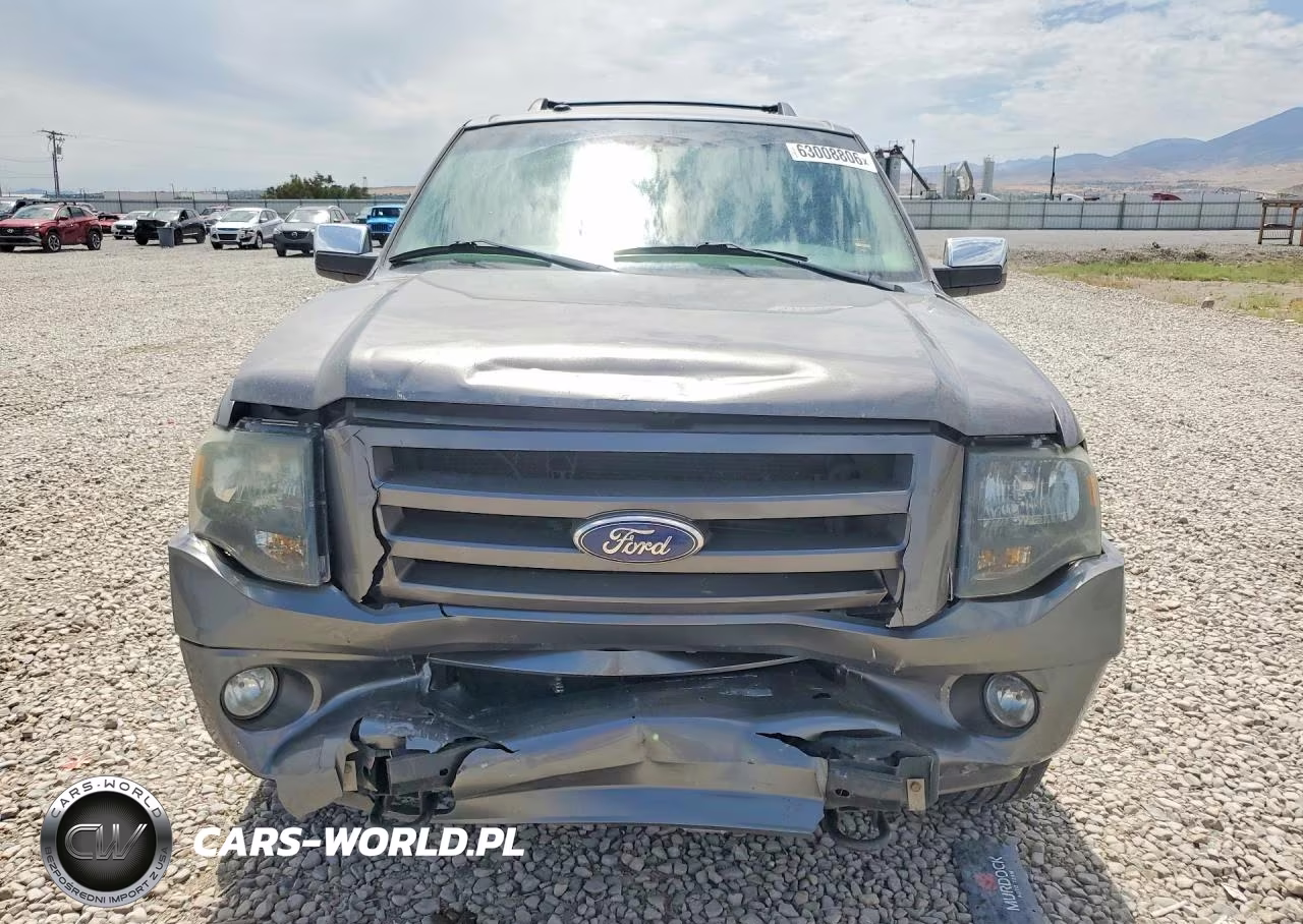 2010 Ford Expedition Limited VIN:1FMJU2A53AEB61389 - 5