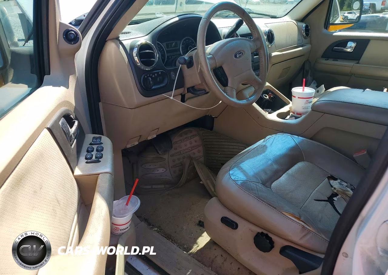 2006 Ford Expedition Eddie Bauer VIN:1FMFU17526LA52285 - 8