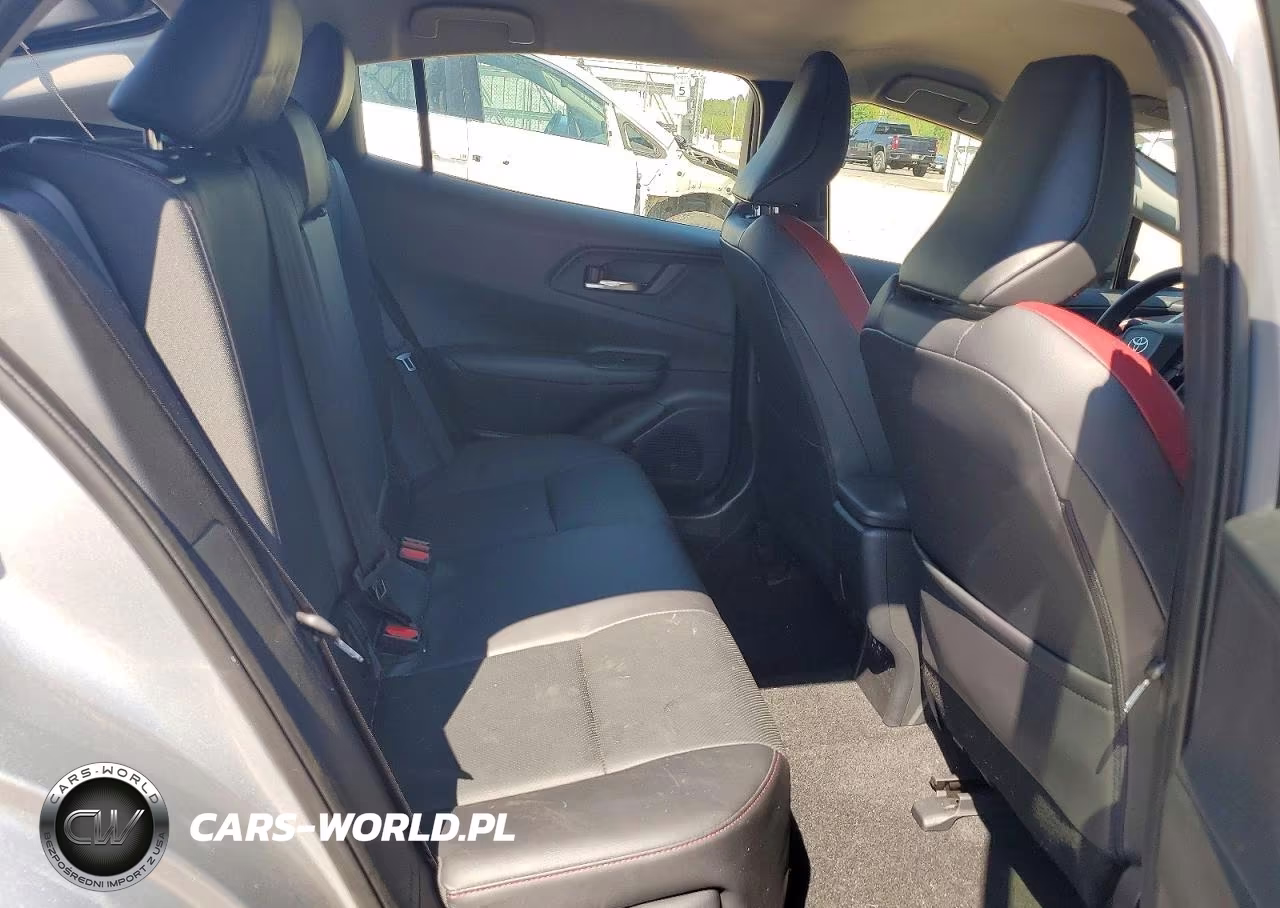 2024 Toyota Prius Prime Xse VIN:JTDACACU0R3025234 - 10