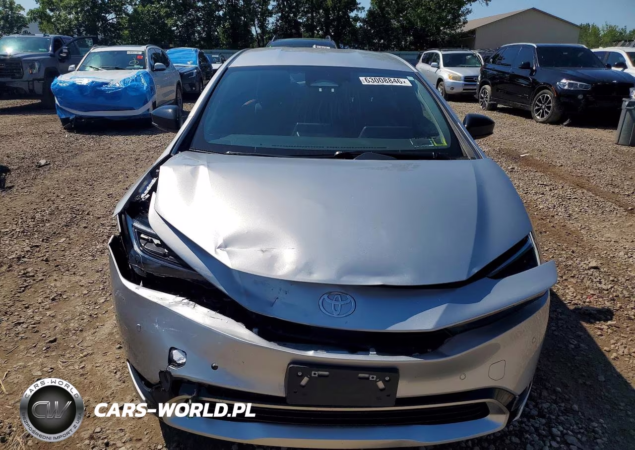 2024 Toyota Prius Prime Xse VIN:JTDACACU0R3025234 - 5