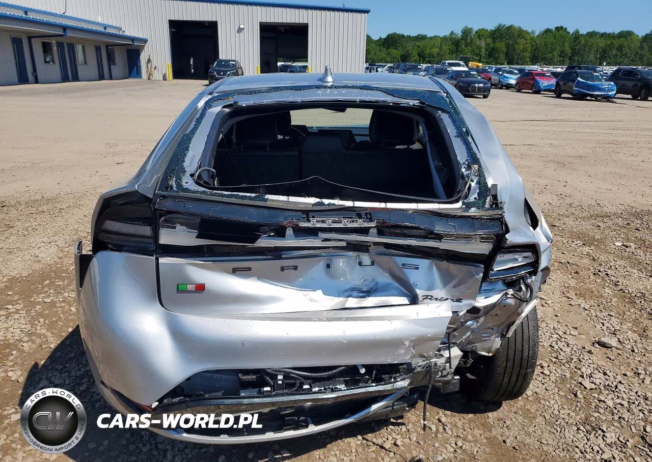 2024 Toyota Prius Prime Xse VIN:JTDACACU0R3025234 - 6