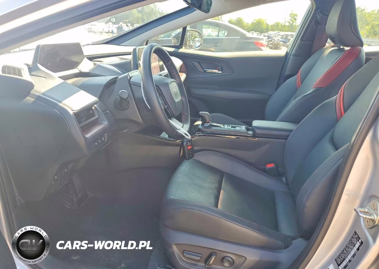2024 Toyota Prius Prime Xse VIN:JTDACACU0R3025234 - 7