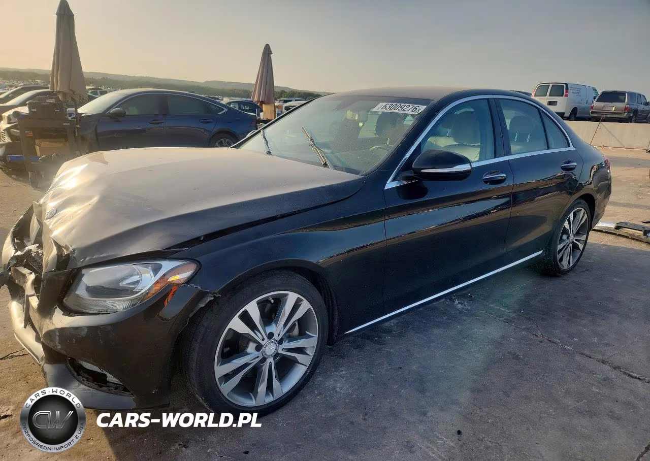 2015 Mercedes-Benz C 300 VIN:55SWF4JB1FU084385 - 1