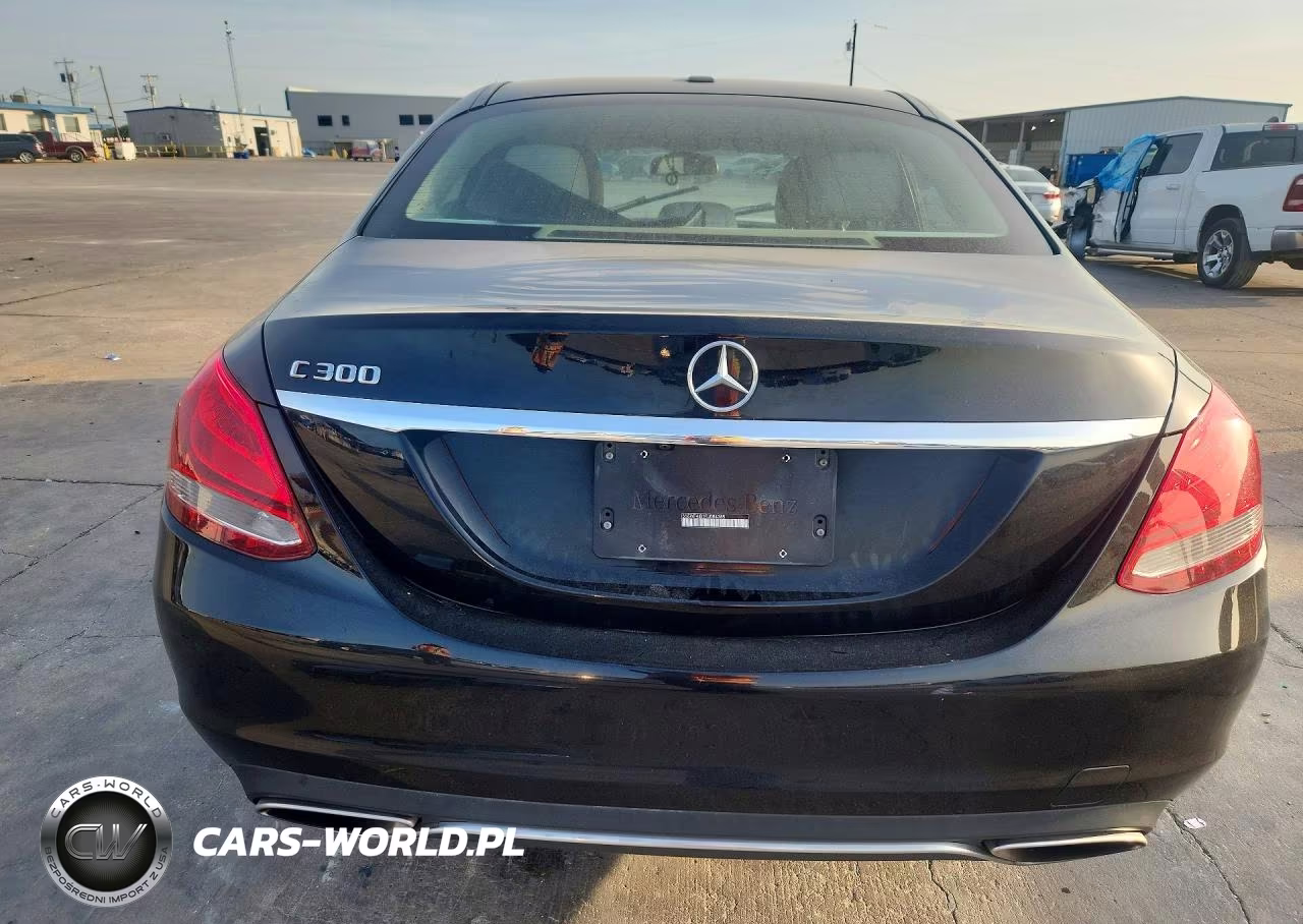 2015 Mercedes-Benz C 300 VIN:55SWF4JB1FU084385 - 6