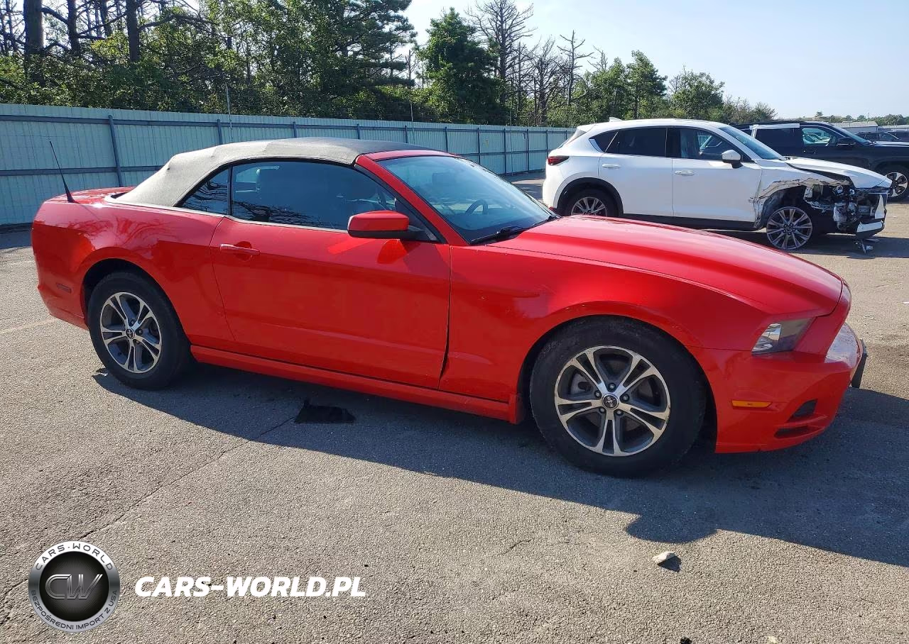 2014 Ford Mustang VIN:1ZVBP8EM8E5208195 - 4