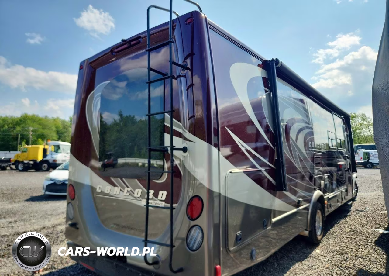 2019 Coachman Concord Rv VIN:1FDXE4FS6JDC17946 - 3
