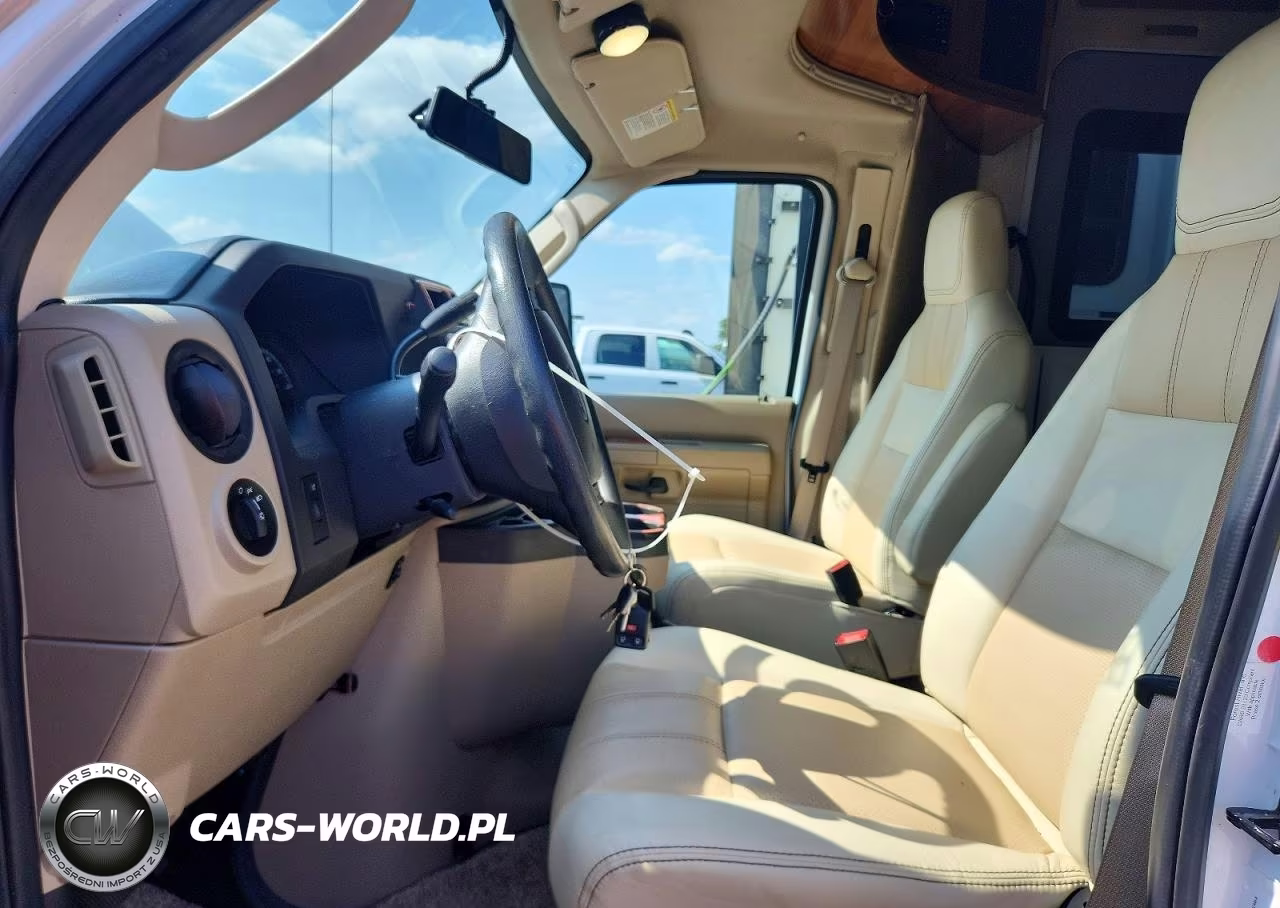 2019 Coachman Concord Rv VIN:1FDXE4FS6JDC17946 - 7