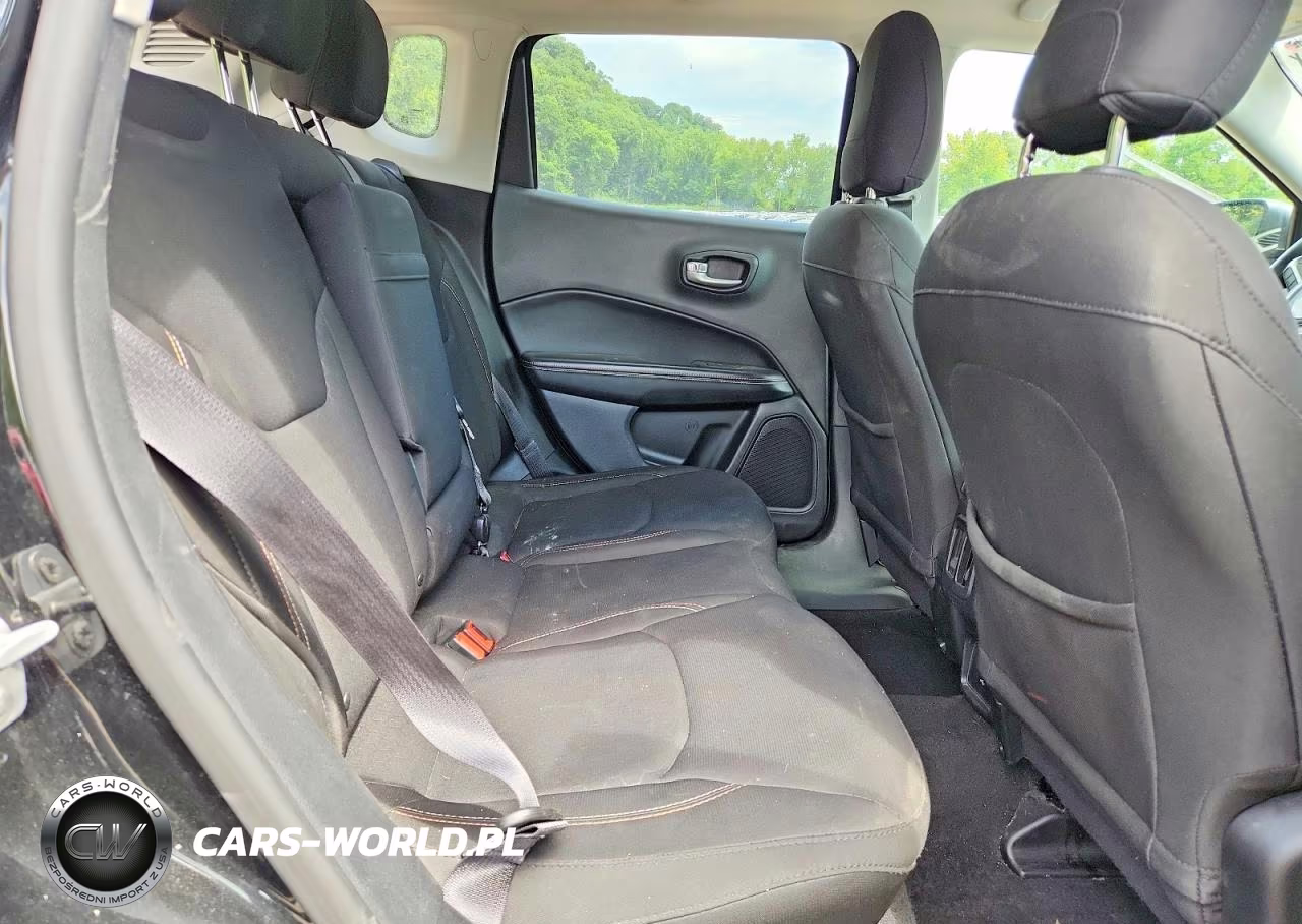 2017 Jeep Compass Sport VIN:3C4NJDABXHT659616 - 11