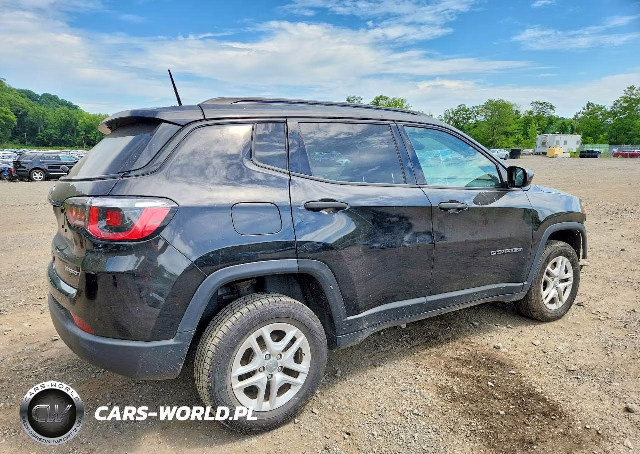 2017 Jeep Compass Sport VIN:3C4NJDABXHT659616 - 3