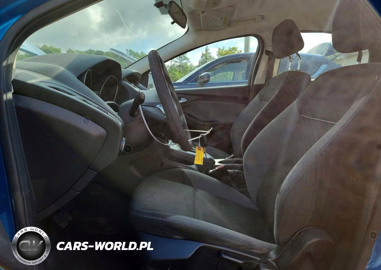 2012 Ford Focus Se VIN:1FAHP3F22CL233220 - 7