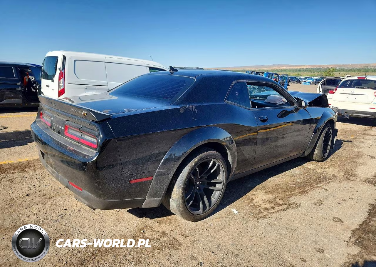 2023 Dodge Challenger R-T Scat Pack VIN:2C3CDZFJ6PH688652 - 3