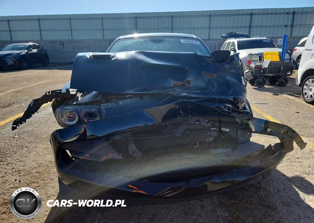 2023 Dodge Challenger R-T Scat Pack VIN:2C3CDZFJ6PH688652 - 5