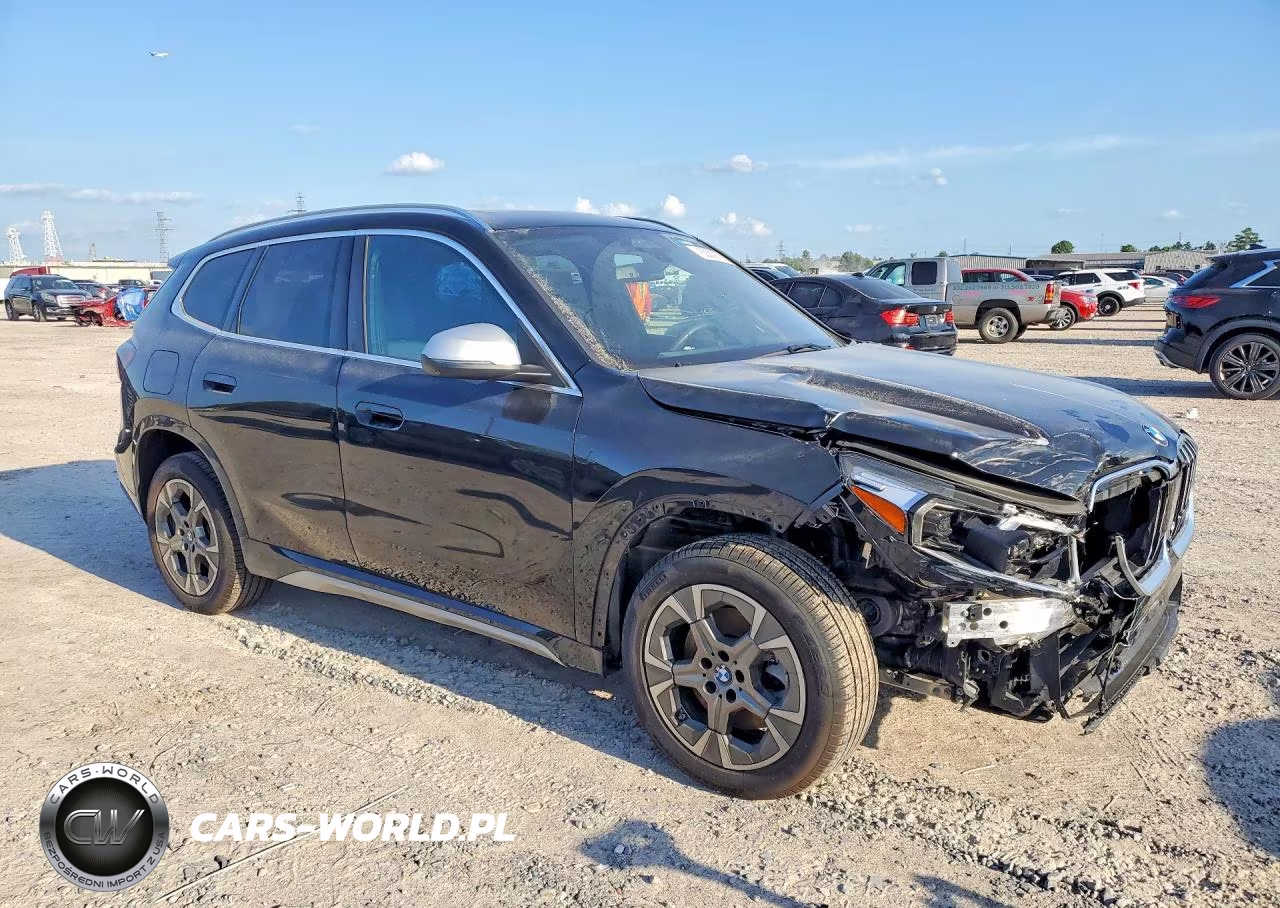 2024 BMW X1 xDrive28I VIN:WBX73EF08R5Y33204 - 4