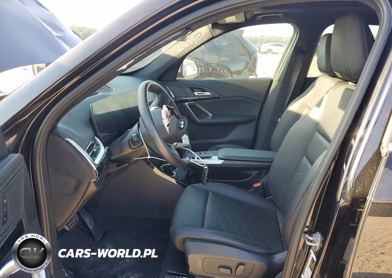 2024 BMW X1 xDrive28I VIN:WBX73EF08R5Y33204 - 7