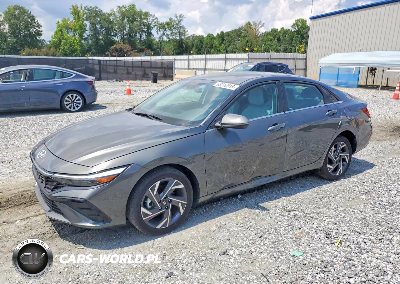 2025 Hyundai Elantra Limited – zdjęcie 1 z 12