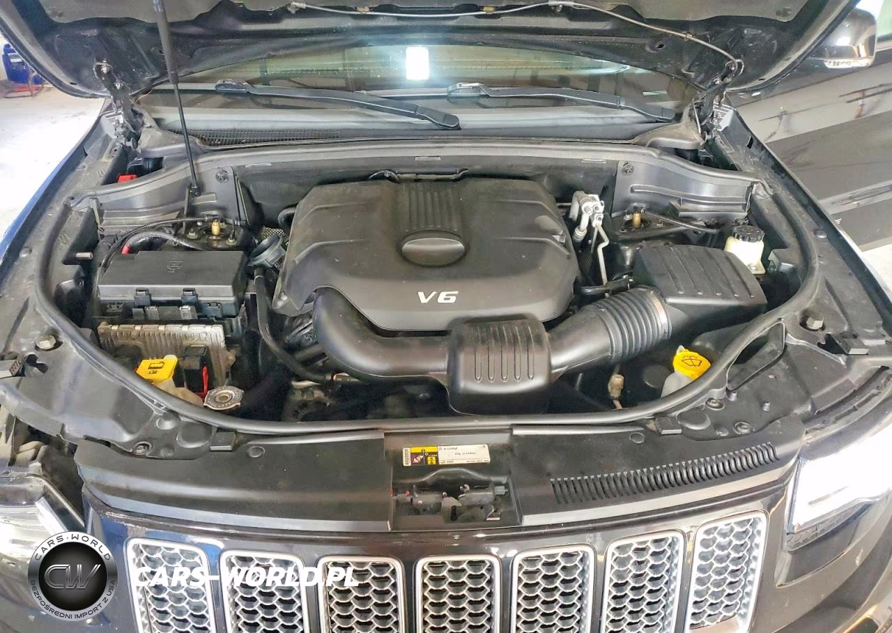 2015 Jeep Grand Cherokee Summit VIN:1C4RJFJG1FC912579 - 12