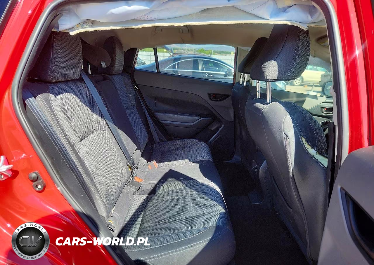 2024 Subaru Crosstrek Premium VIN:JF2GUADC8R8398782 - 11