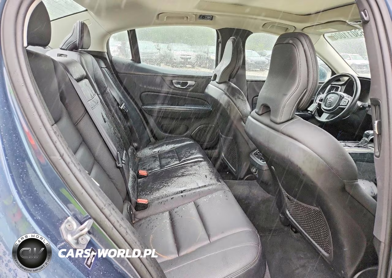 2019 Volvo S60 T5 Inscription VIN:7JR102FLXKG011696 - 10